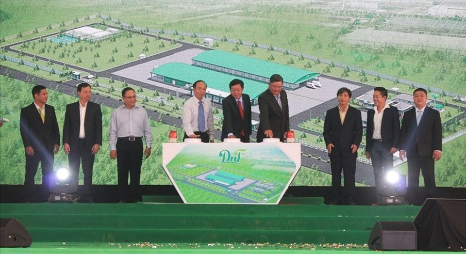 Nhà máy sản xuất nguồn thực phẩm sạch cung cấp cho thị trường Nhà máy sản xuất nguồn thực phẩm sạch cung cấp cho thị trường