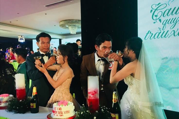 Lễ cưới tập thể của 40 đôi uyên ương khuyết tật Lễ cưới tập thể của 40 đôi uyên ương khuyết tật