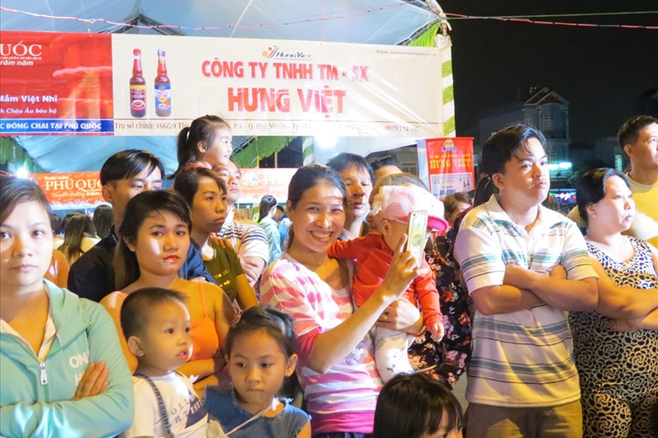 Người lao động ở Bình Dương được thưởng Tết trung bình 6,5 triệu đồng Người lao động ở Bình Dương được thưởng Tết trung bình 6,5 triệu đồng
