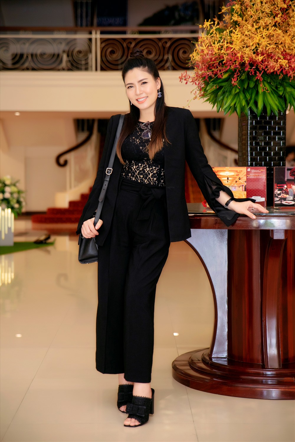 Nữ diễn viên kiêm ca sĩ cũng chú trọng giữ vóc dáng, chăm sóc sắc đẹp sau khi sinh.