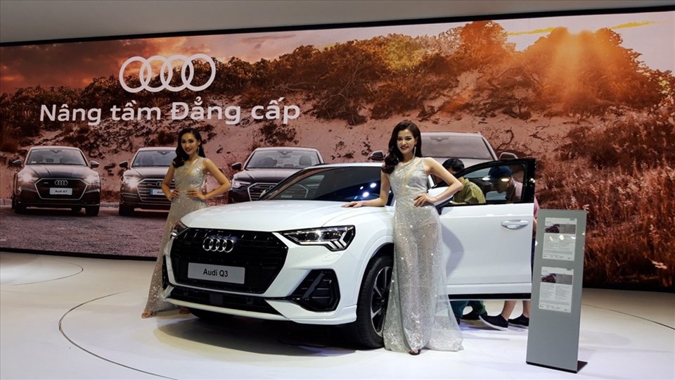 Triển lãm VietNam Motor Show 2019 đã bế mạc sau khi thu hút hơn 100 nghìn lượt khách tham quan từ 23-27.10 Triển lãm VietNam Motor Show 2019 đã bế mạc sau khi thu hút hơn 100 nghìn lượt khách tham quan từ 23-27.10