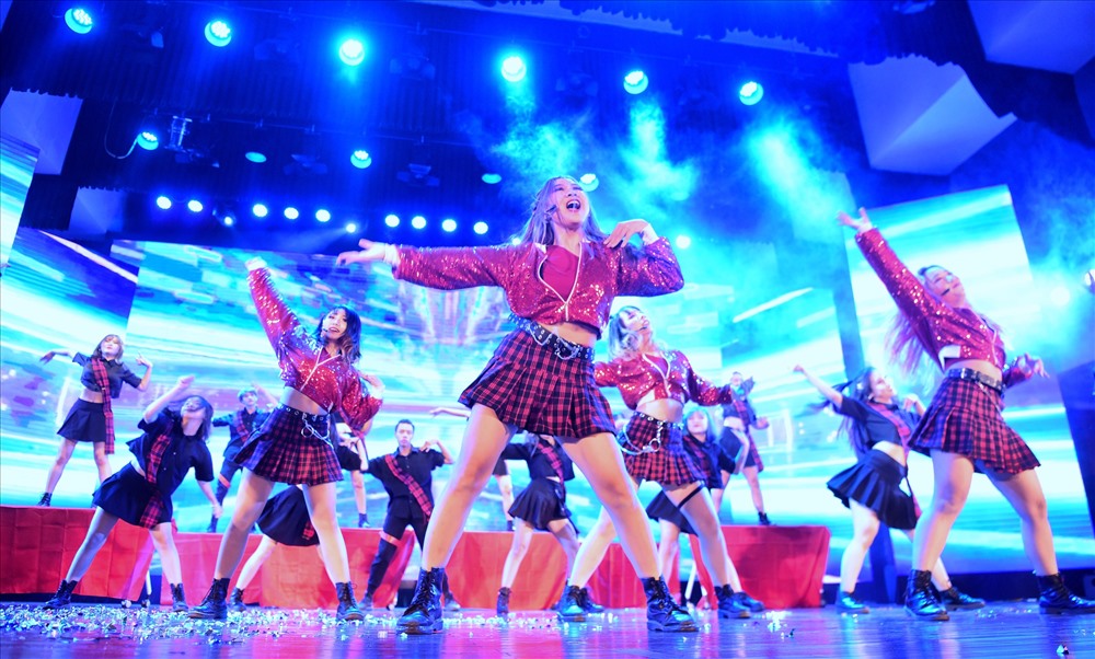 Nhiều bạn trẻ hào hứng đăng ký tham gia cuộc thi K-pop