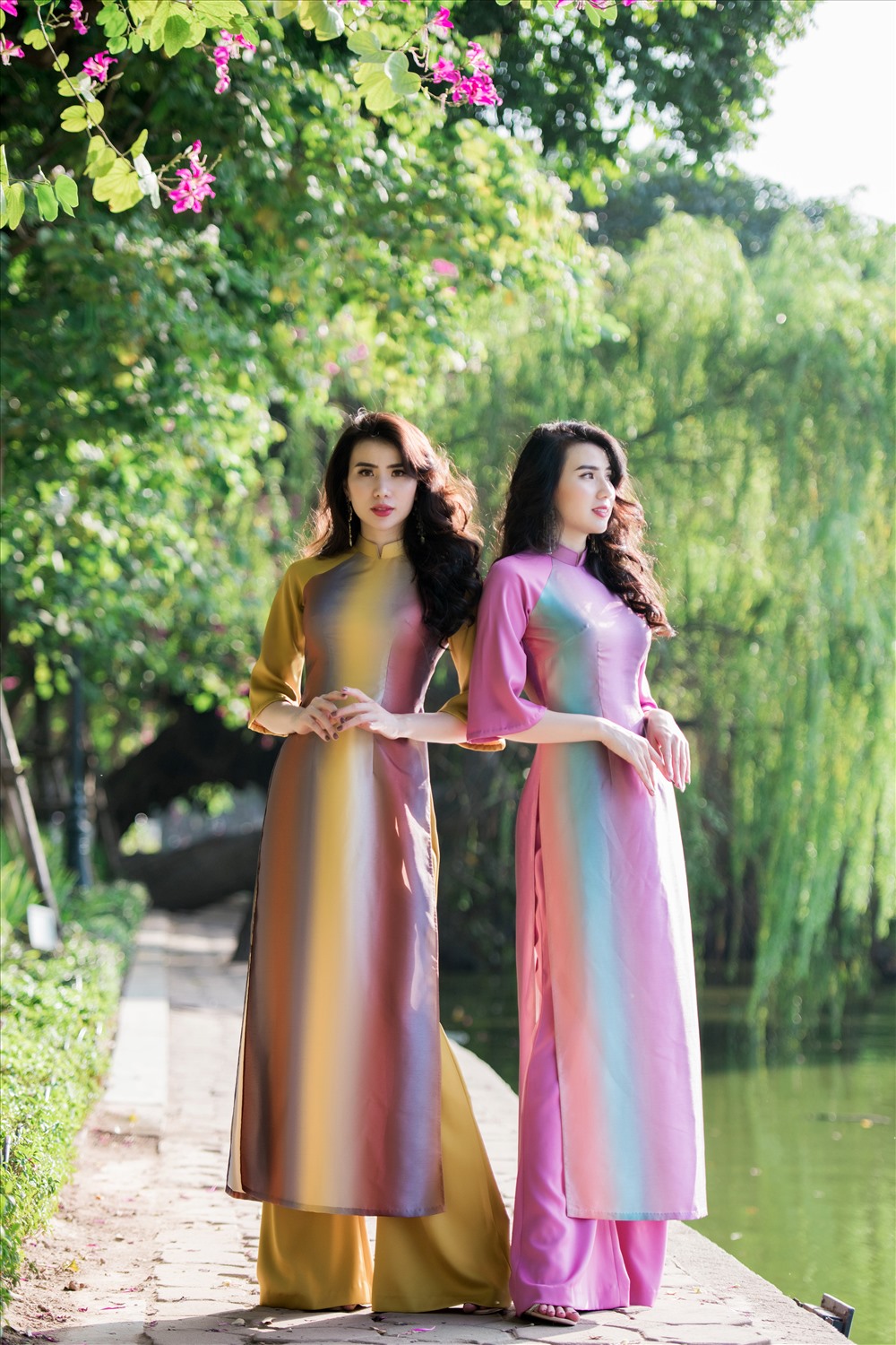 Mặc dù đã lâu không xuất hiện nhưng Huyền Thư - Thư Huyền luôn nhận được sự quan tâm của công chúng.