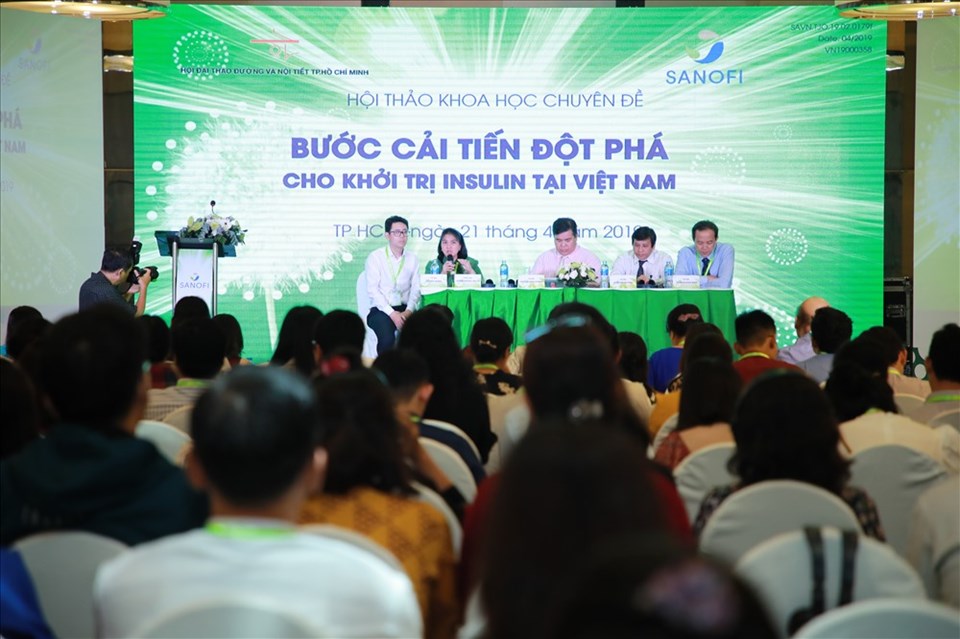 Phiên tọa đàm về bước cải tiến đột phá cho khởi trị insulin tại Việt Nam. Phiên tọa đàm về bước cải tiến đột phá cho khởi trị insulin tại Việt Nam.
