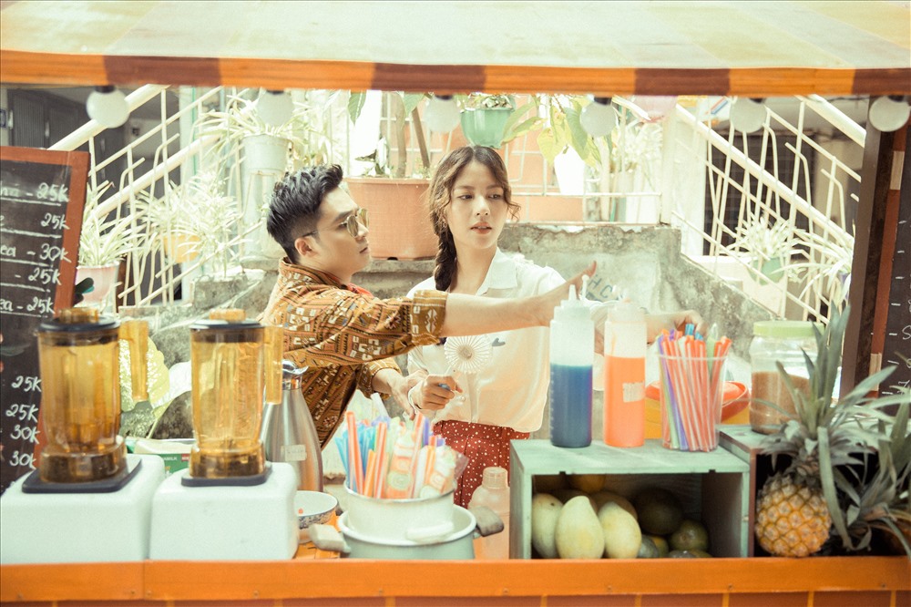 Tuy nhiên, cái kết của MV sẽ mang đến cho khán giả nhiều bất ngờ và thú vị.