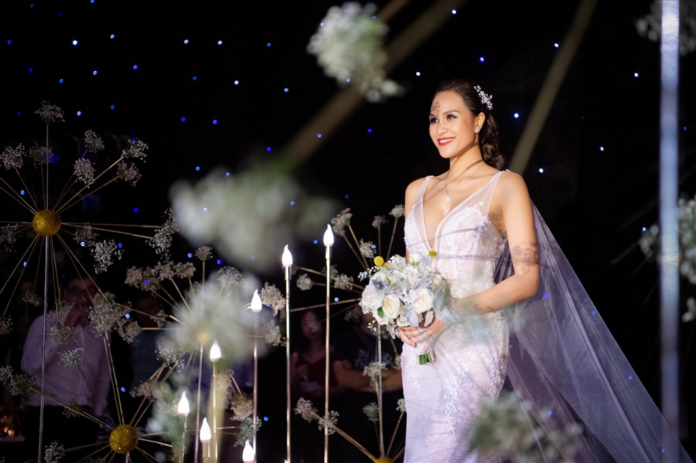 Siêu mẫu Phương Mai hạnh phúc khi tìm được bến đỗ cuộc đời mình. Ảnh: Lê Chí Linh.