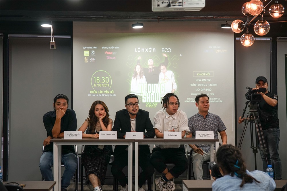 Nhóm chia sẻ nhiều kế hoạch chuẩn bị liveshow sắp tới.