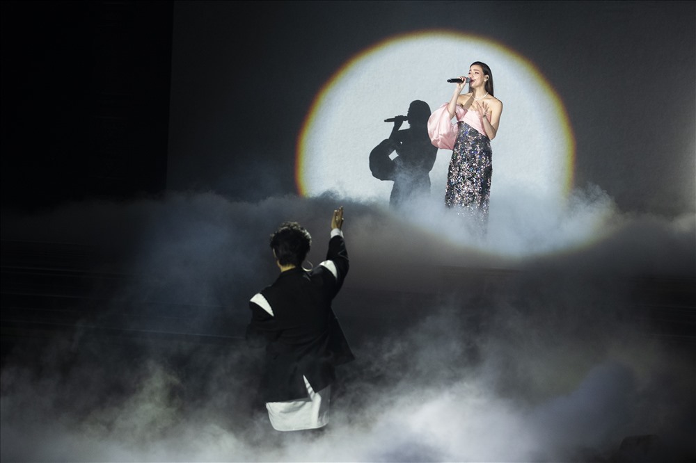 Ca sĩ Hồ Ngọc Hà là “ẩn số” trong liveconcert của Hà Anh Tuấn.