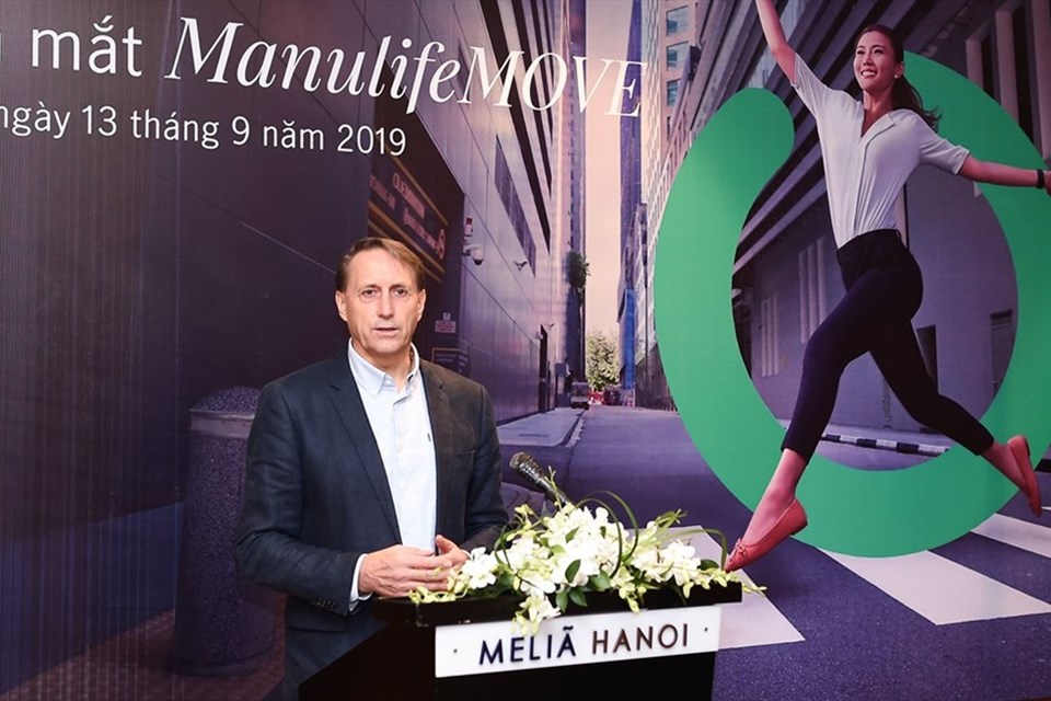 3 bước đơn giản để năng vận động và sống khỏe cùng ManulifeMOVE 3 bước đơn giản để năng vận động và sống khỏe cùng ManulifeMOVE