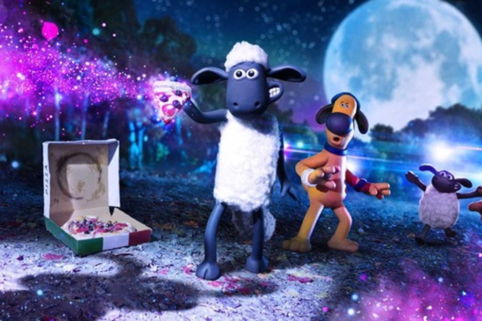 Cười nắc nẻ với Shaun the sheep: Người bạn ngoài hành tinh Cười nắc nẻ với Shaun the sheep: Người bạn ngoài hành tinh
