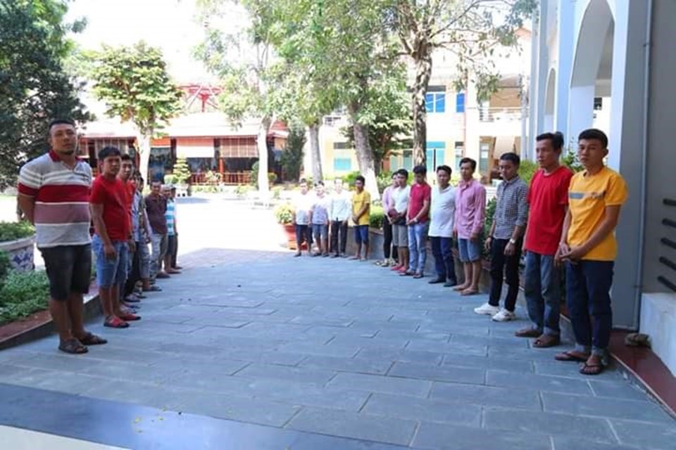 Bình Dương: Công an phá tụ điểm đánh bạc trong vườn cây ngày Tết Bình Dương: Công an phá tụ điểm đánh bạc trong vườn cây ngày Tết