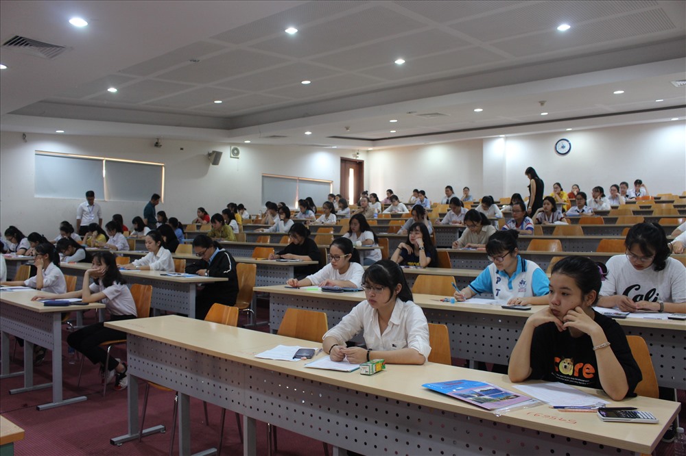 Thí sinh tham gia kỳ thi đánh giá năng lực của ĐHQG-HCM. Ảnh: ĐHQG-HCM