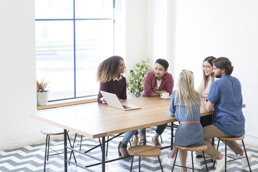 Thế hệ Z (18-24 tuổi) là thế hệ nhiều tham vọng, khao khát thu nhập và phát triển sự nghiệp