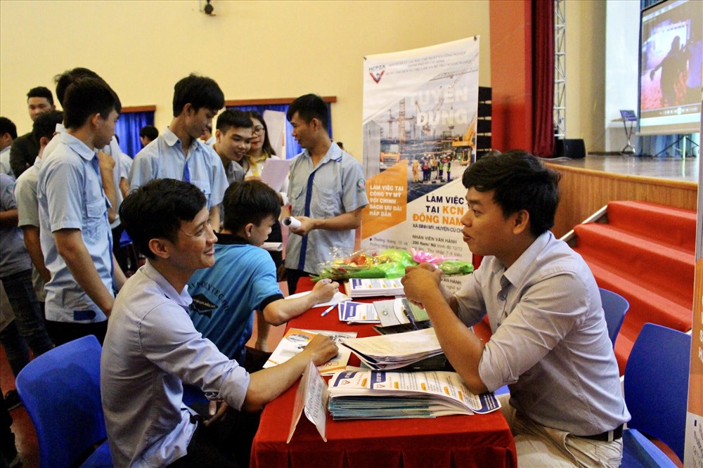 Ngoài giới thiệu việc làm, các bạn sinh viên sẽ được trang bị thêm kỹ năng mềm để tự tin với nhà tuyển dụng