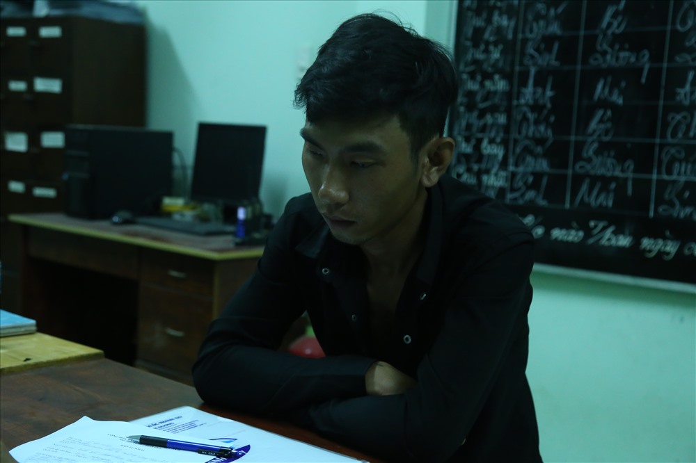 Đối tượng Lê Văn Công tại cơ quan công an.