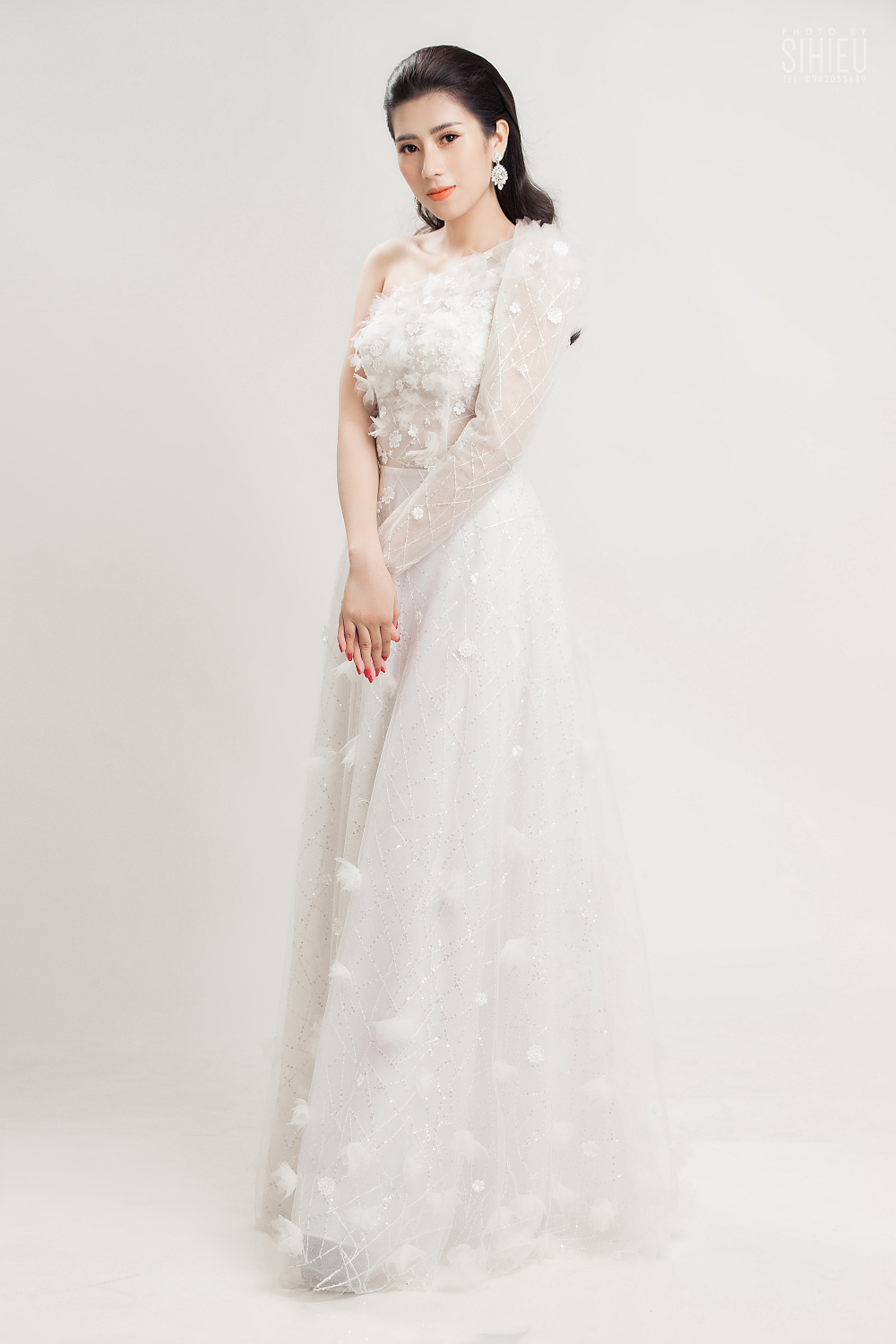Trước dịp Tết nguyên đán 2019, Dương Yến Nhung sẽ cho ra mắt khán giả một MV ca nhạc mang đậm chất Xuân.