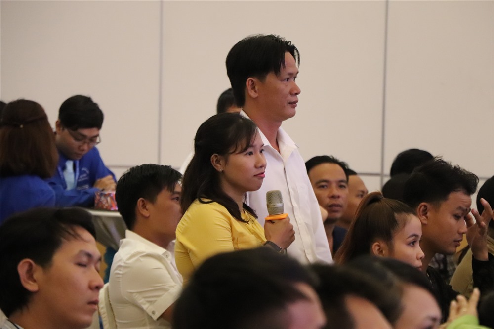 Cặp đôi tham gia chia sẻ những bí quyết xây dựng gia đình