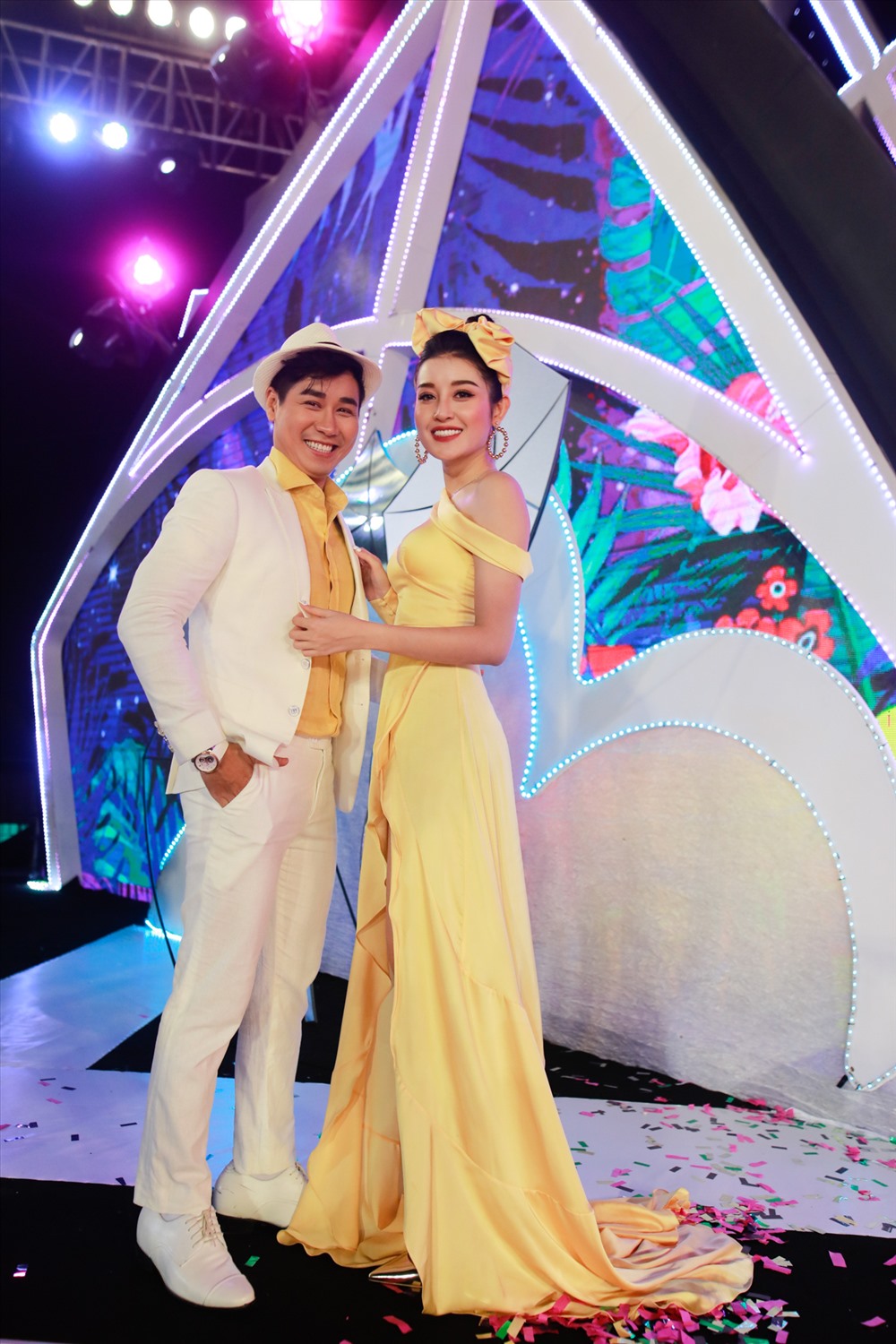 MC Nguyên Khang và Á hậu Huyền My tạo sự hứng thú vị tại cuộc thi Hoa hậu Việt Nam. Ảnh: Hoàng, Kiếng Cận.