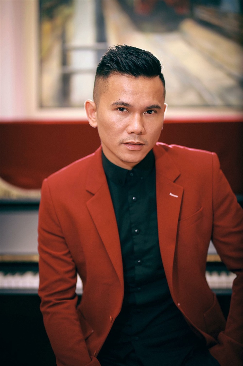 Sắp tới, Tú Dưa cũng dự định làm liveshow đánh dấu 20 năm hoạt động nghệ thuật.