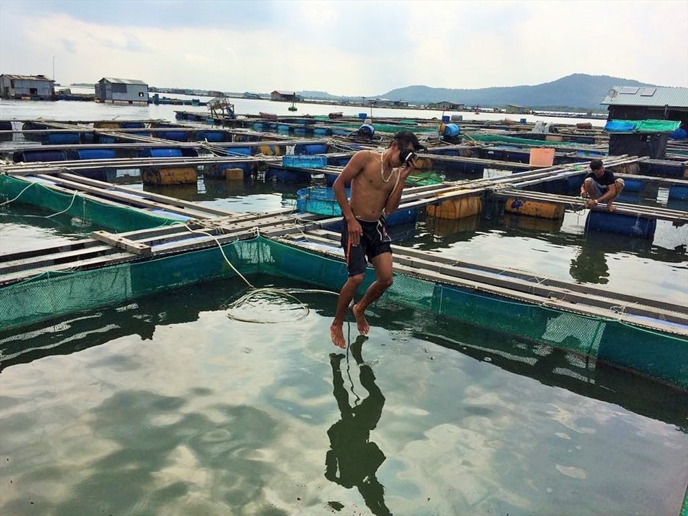 Trải nghiệm cuộc sống vất vả của người ngư dân
