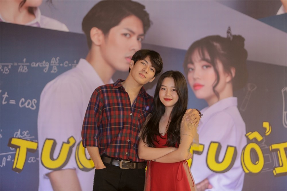 Bộ đôi diễn viên chính Đàm Ngọc Linh và Trịnh Tài Việt.
