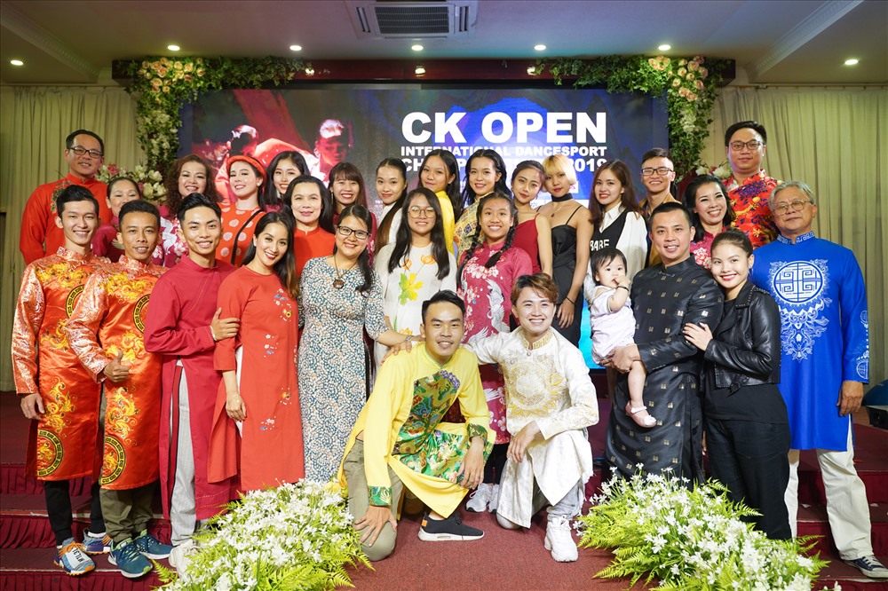 Vợ chồng Khánh Thi và Chí Anh cùng góp mặt tại