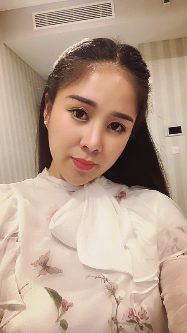 Lê Phương hiện tạm dừng công việc để chăm sóc gia đình và chuẩn bị chào đón thành viên mới.