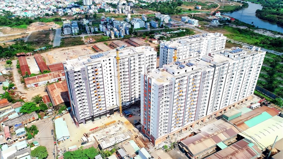 Giá nhà ở trung bình tại TP.HCM năm 2017 là hơn 1.400 USD /m2. Ảnh: Gia Miêu Giá nhà ở trung bình tại TP.HCM năm 2017 là hơn 1.400 USD /m2. Ảnh: Gia Miêu