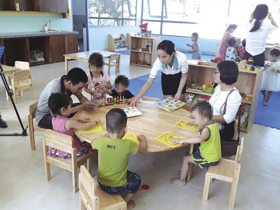 Trung tâm chăm sóc và giáo dục mầm non OneSky Đà Nẵng - Một trong những trường dành riêng cho con CN được anh chị em CN tin tưởng. Trung tâm chăm sóc và giáo dục mầm non OneSky Đà Nẵng - Một trong những trường dành riêng cho con CN được anh chị em CN tin tưởng.