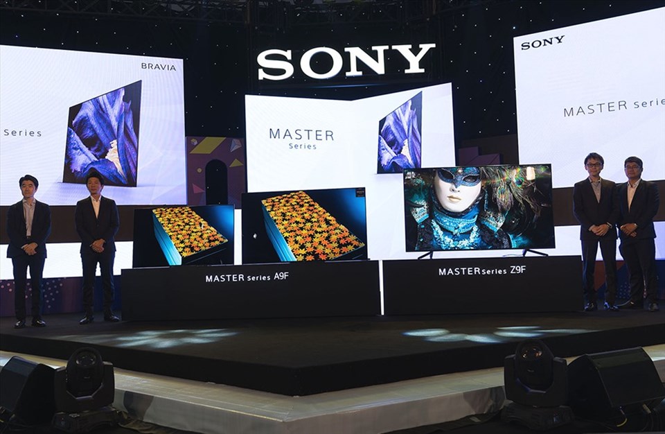 Bộ đôi TV MASTER Series A9F và Z9F. Bộ đôi TV MASTER Series A9F và Z9F.