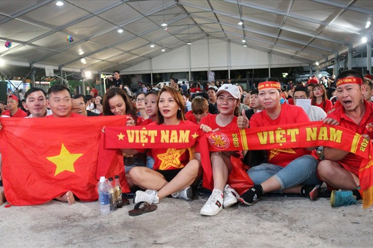 Gợi ý những nơi xem đá bóng cổ vũ đội tuyển Việt Nam Gợi ý những nơi xem đá bóng cổ vũ đội tuyển Việt Nam
