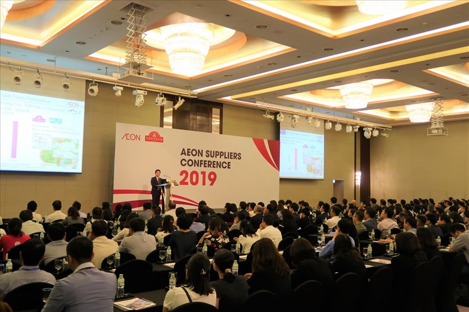 Hội nghị thu hút sự quan tâm của nhiều đối tác trong và ngoài nước của AEON tham dự. Hội nghị thu hút sự quan tâm của nhiều đối tác trong và ngoài nước của AEON tham dự.