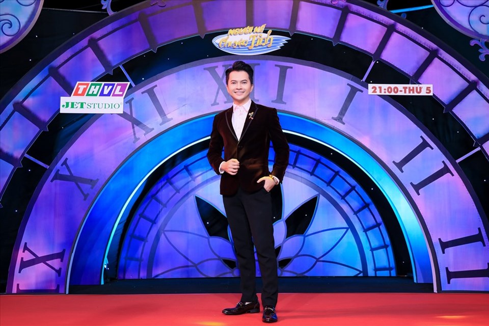 Nam Cường: “Nhờ thi Người kể chuyện tình, tôi được mời hát Bolero khắp nơi” Nam Cường: “Nhờ thi Người kể chuyện tình, tôi được mời hát Bolero khắp nơi”