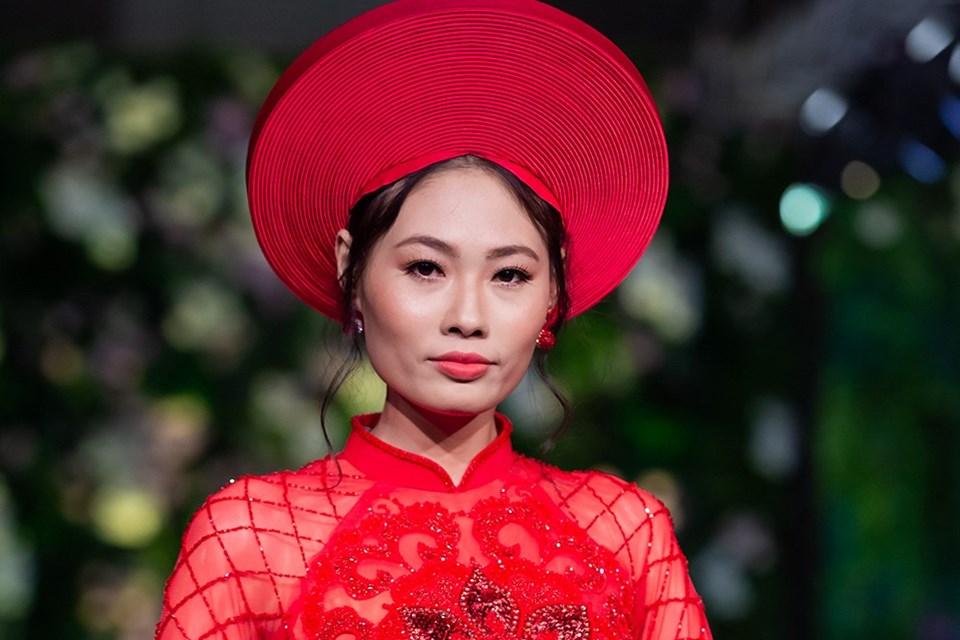 Quán quân Mai Giang "đọ tài" catwalk cùng Tiêu Ngọc Linh ở Myanmar Quán quân Mai Giang "đọ tài" catwalk cùng Tiêu Ngọc Linh ở Myanmar