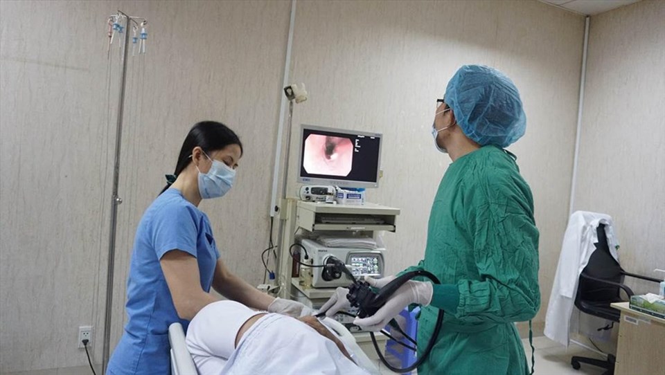 Bệnh nhân được thăm khám, cấp cứu kịp thời tại bệnh viện Hoãn Mỹ Đồng Nai_Ảnh: HAC Bệnh nhân được thăm khám, cấp cứu kịp thời tại bệnh viện Hoãn Mỹ Đồng Nai_Ảnh: HAC