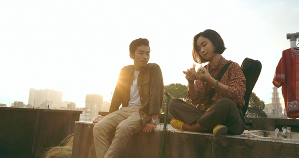 Bộ phim kể về hành trình của những người trẻ vật lộn, theo đuổi đam mê trên "vùng đất hứa" Sài Gòn. Bộ phim kể về hành trình của những người trẻ vật lộn, theo đuổi đam mê trên "vùng đất hứa" Sài Gòn.